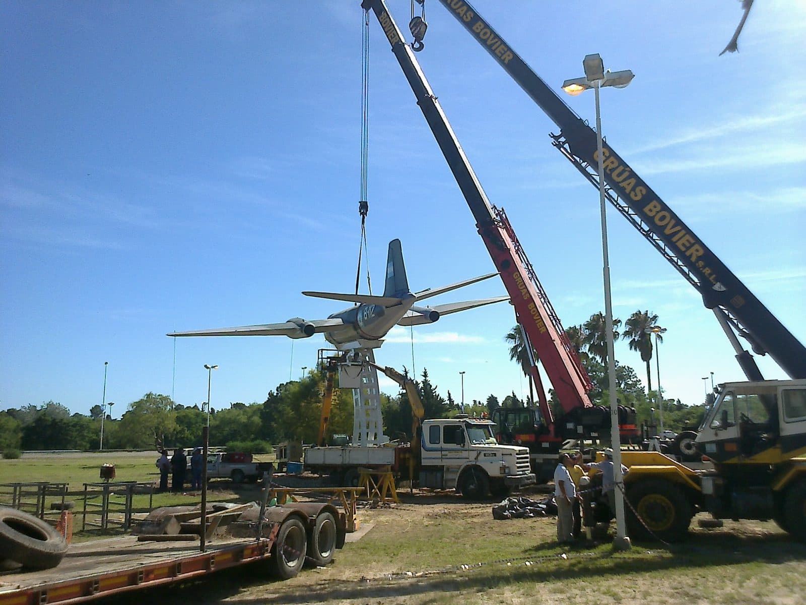 Basamento y Montaje del Avión Canberra B-112 — imagen 5