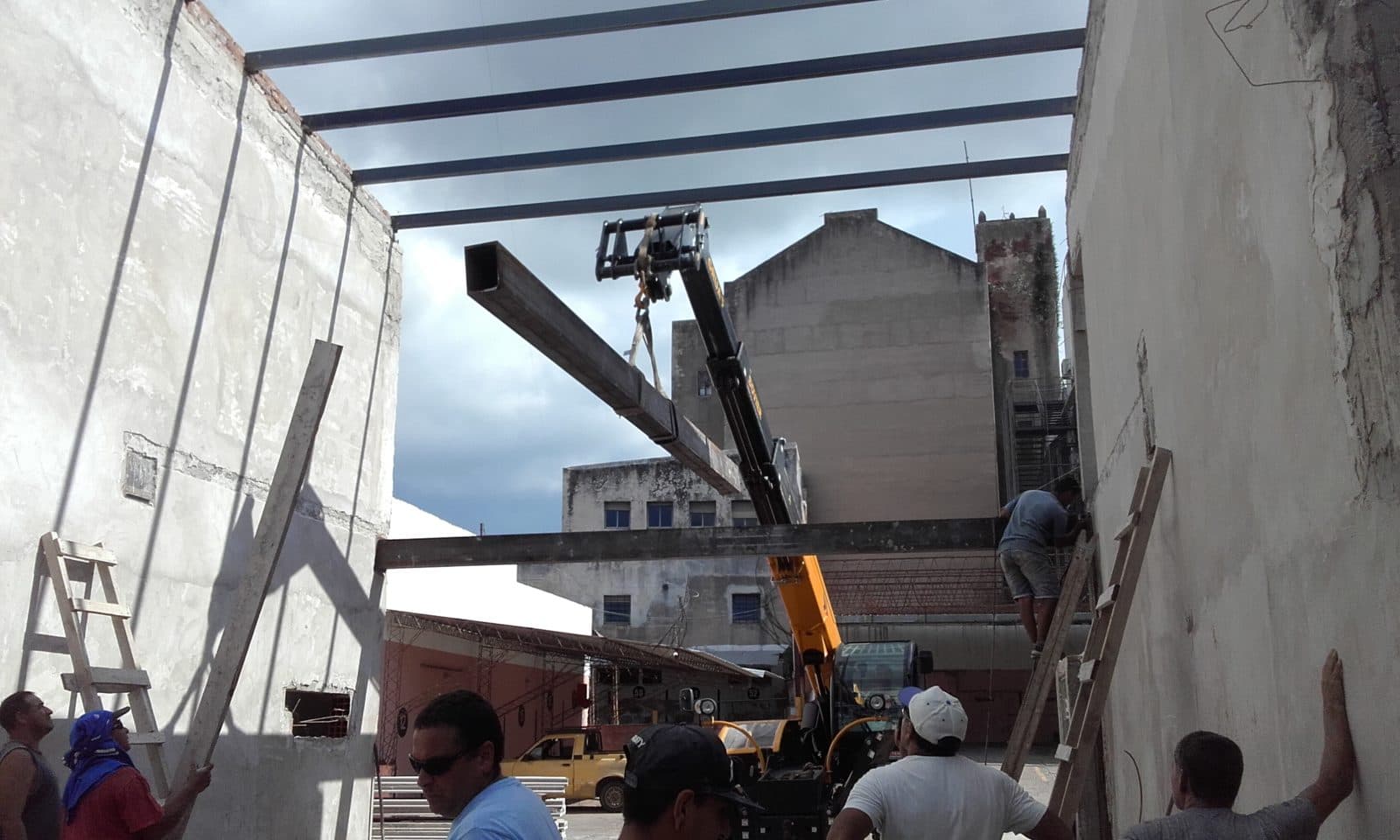 Locales Comerciales — Calle Cervantes — imagen 4